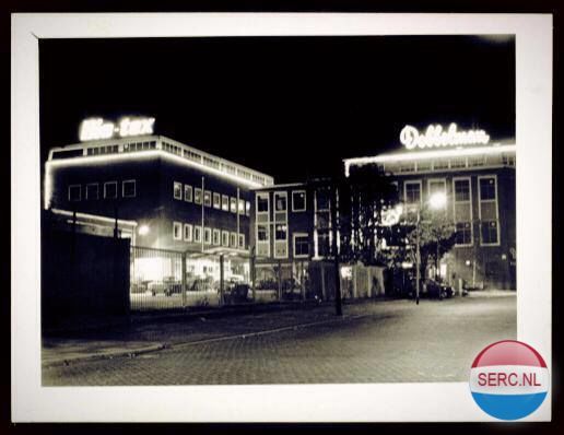 Nijmegen: De Graafsedwarsstraat in 1978. Zeepfabriek Dobbelman Nijmegen