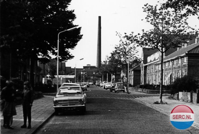 Nijmegen: De Maerlantstraat omstreeks 1979