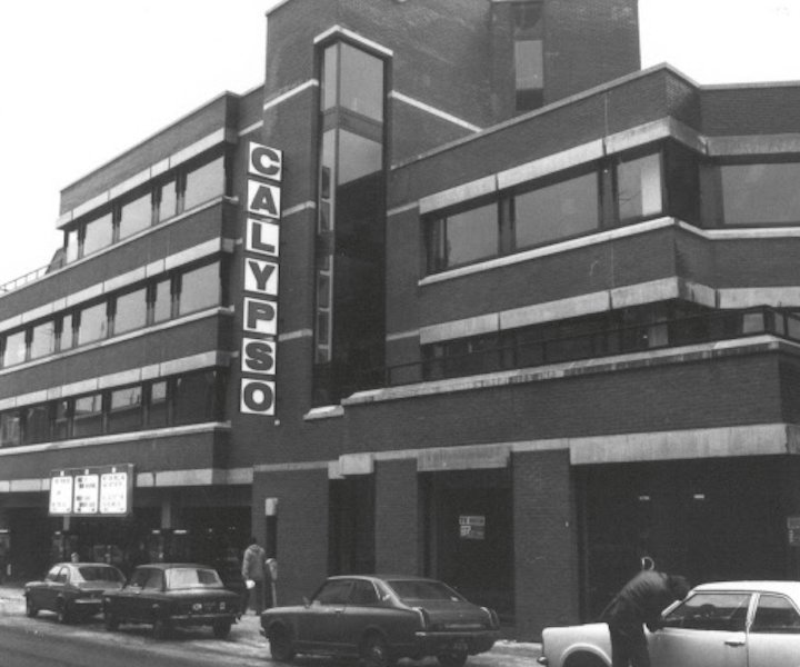Bioscoop Calypso aan de 2e Walstraat werd hier op 5 juli 1978 geopend, met de première van de Amerikaanse film ‘Coma’.