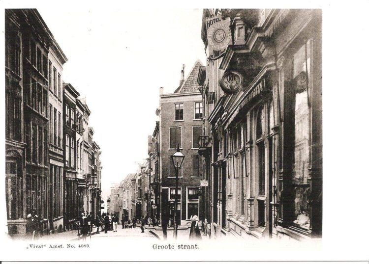 De Grotestraat omstreeks 1897