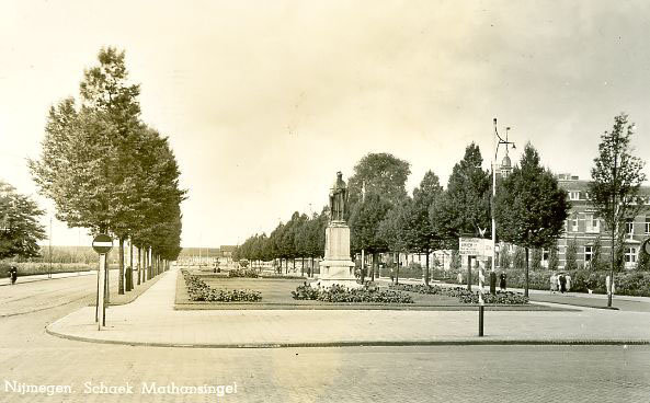 De Van Schaeck Mathonsingel omstreeks 1949