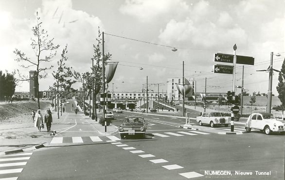 De Tunnelweg omstreeks 1968