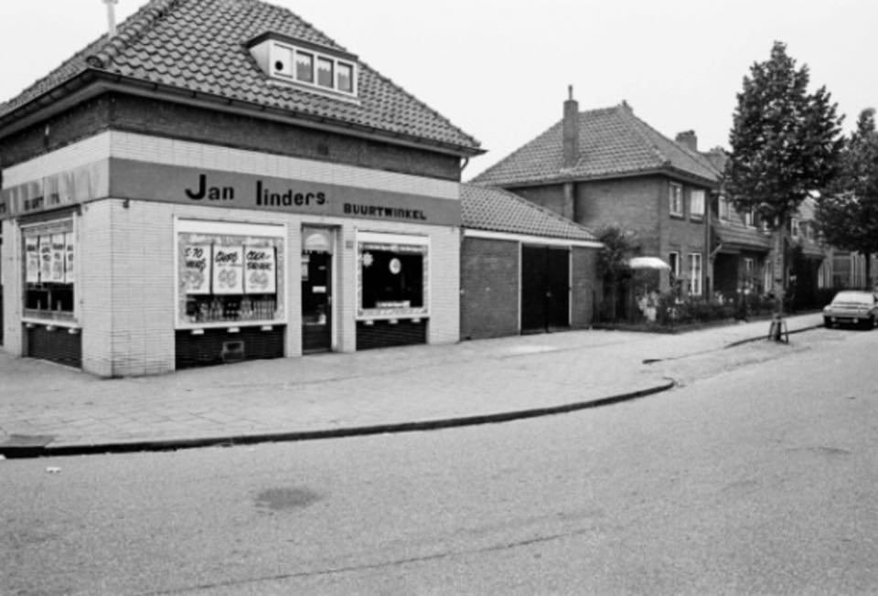 Nijmegen - De Weurtseweg omstreeks 1979