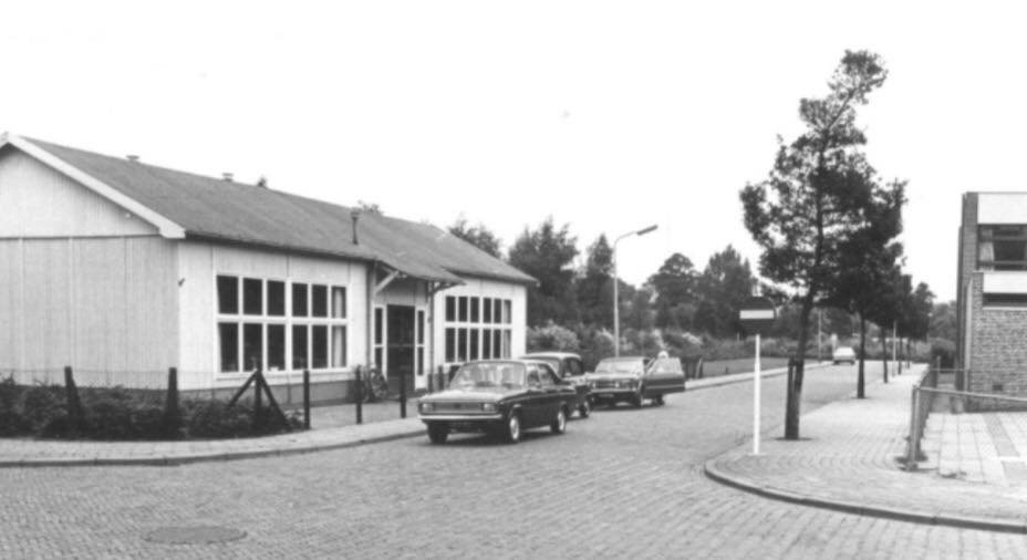 Nijmegen - De Jupiterstraat in 1972 bij de kleuterschool