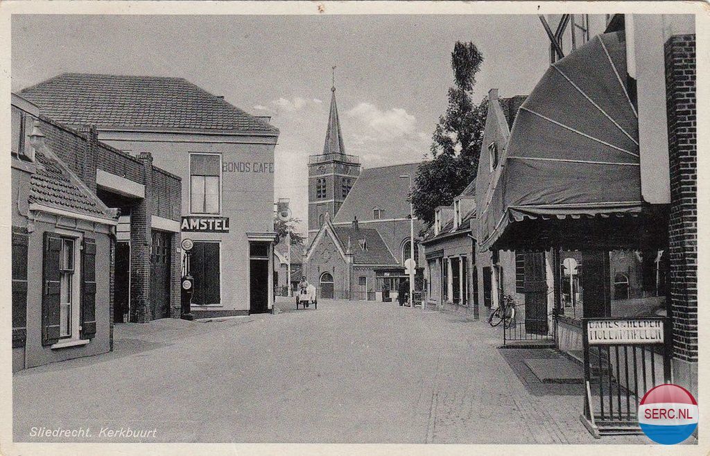 De Grote kerk gezien vanuit de Kerkbuurt Sliedrecht