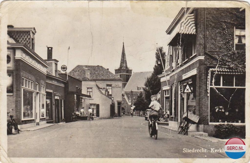 De Grote kerk gezien vanuit de Kerkbuurt Sliedrecht