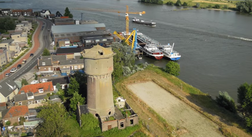 Luchtfoto Sliedrecht