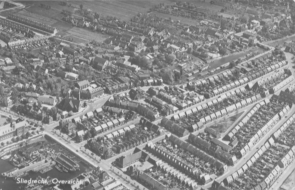 Luchtfoto Sliedrecht