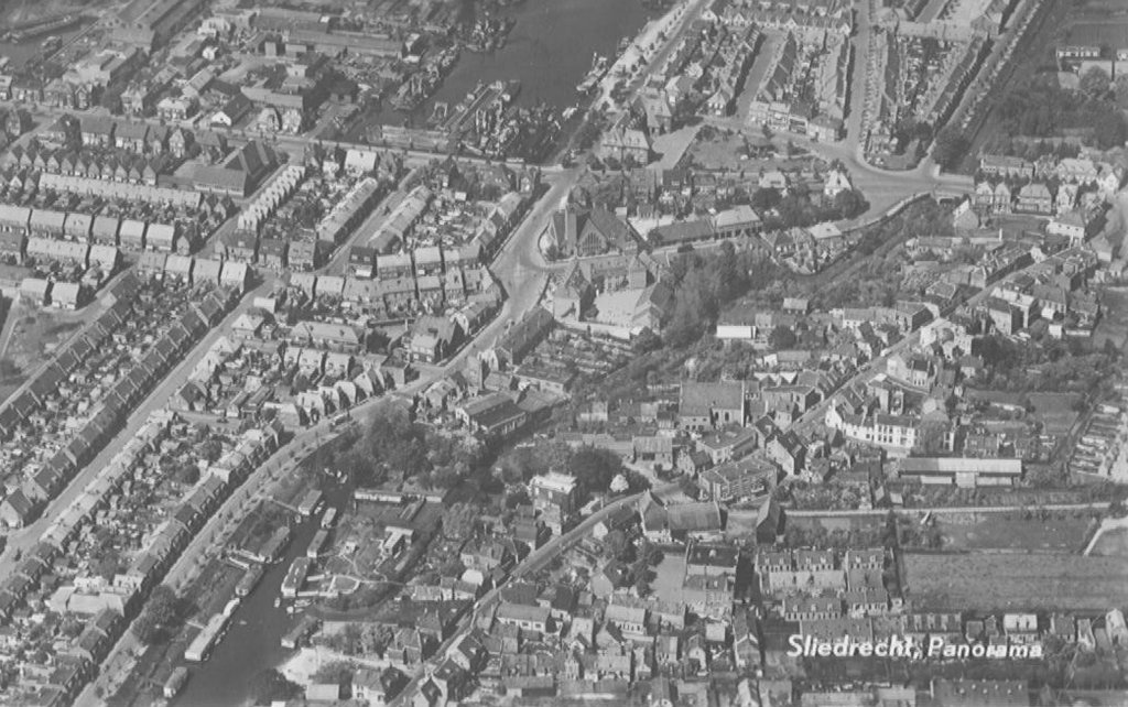 Luchtfoto Sliedrecht