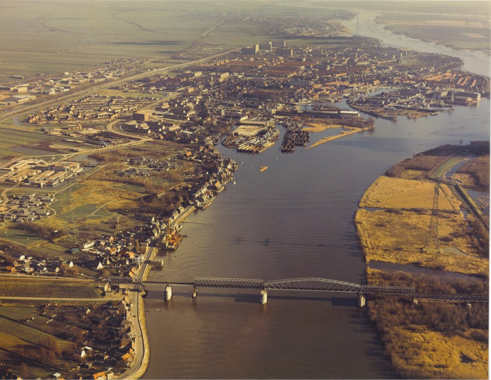 Luchtfoto Sliedrecht